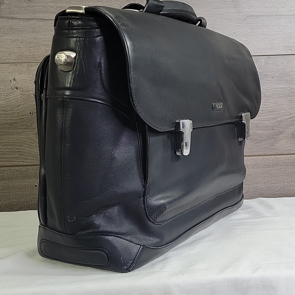 Tumi 2952D Formula Leather Briefcase Bag Business work Bag - Picture 2 of 16